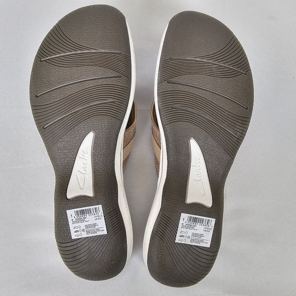 Clarks Cloudsteppers Breeze Sea Thong Sandals Size 9 Comfort Cushioned - Picture 9 of 14
